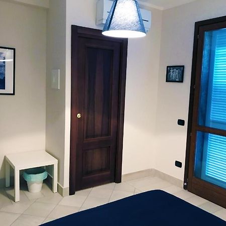 Cytrus Rooms Марина-ді-Масса Екстер'єр фото