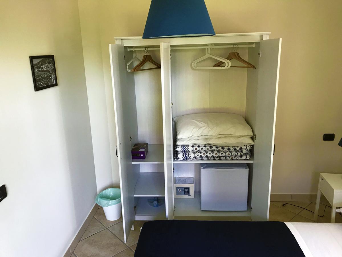 Cytrus Rooms Марина-ді-Масса Екстер'єр фото